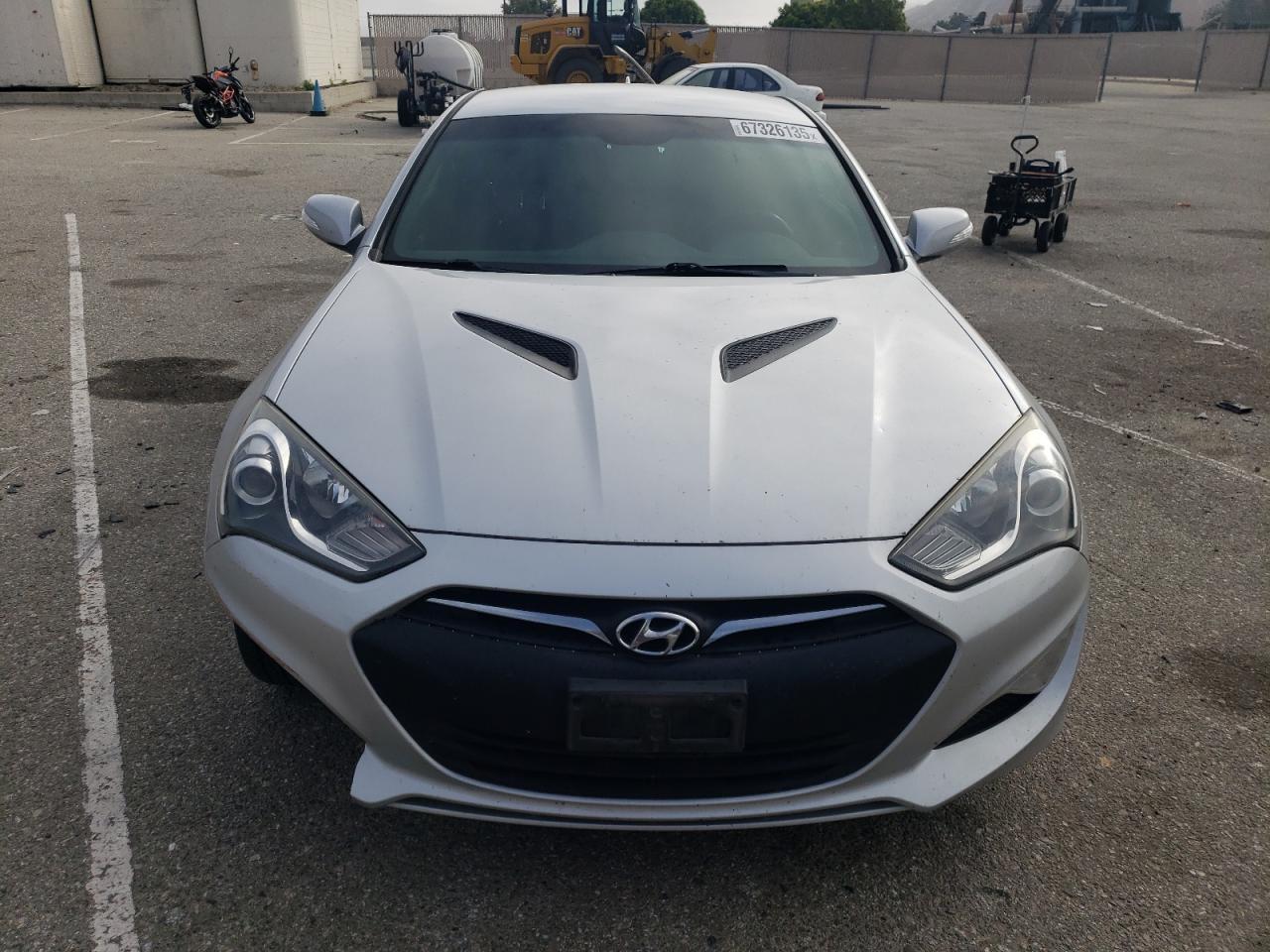 2015 Hyundai Genesis Coupe 3.8L - Фото 5