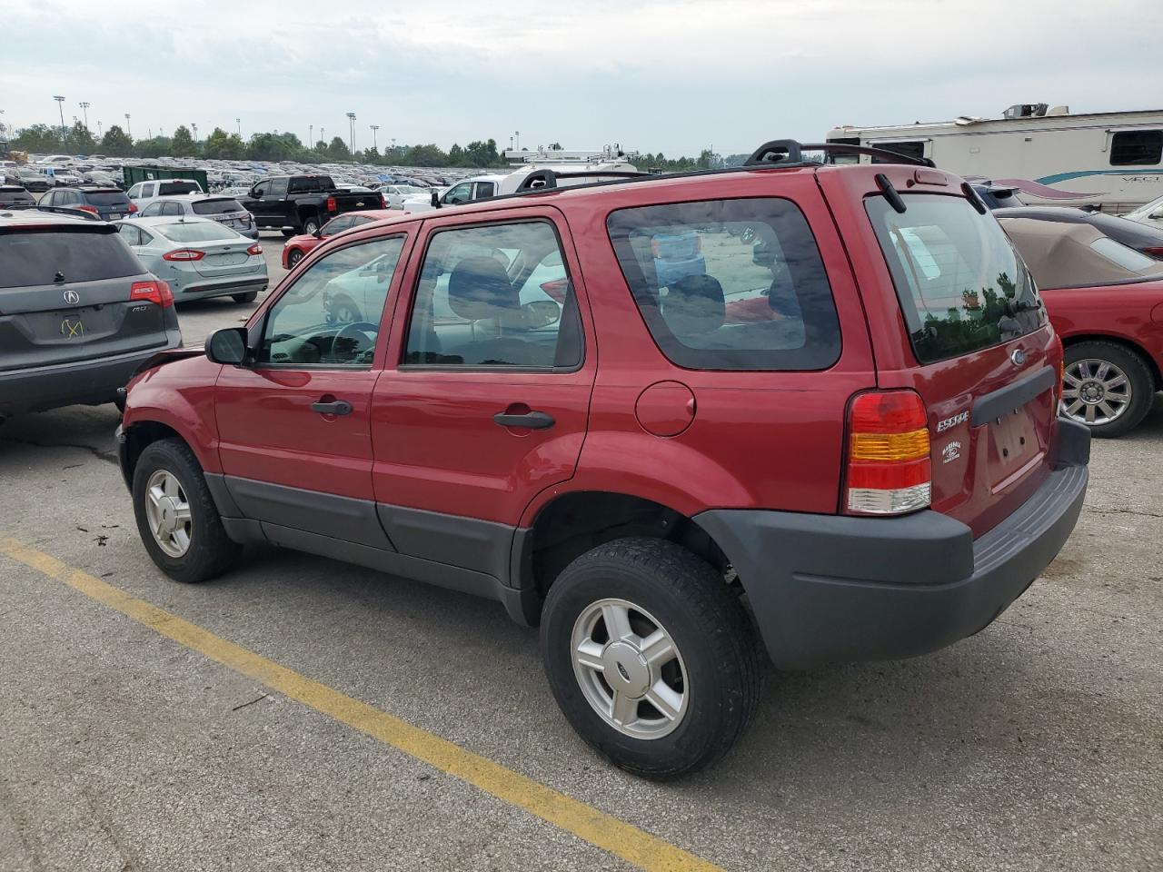 2004 Ford Escape Xls - Фото 2