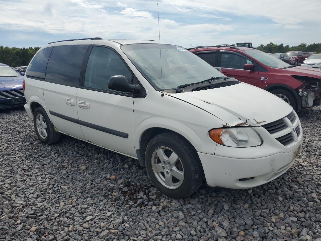 2005 Dodge Caravan Sxt - Фото 4