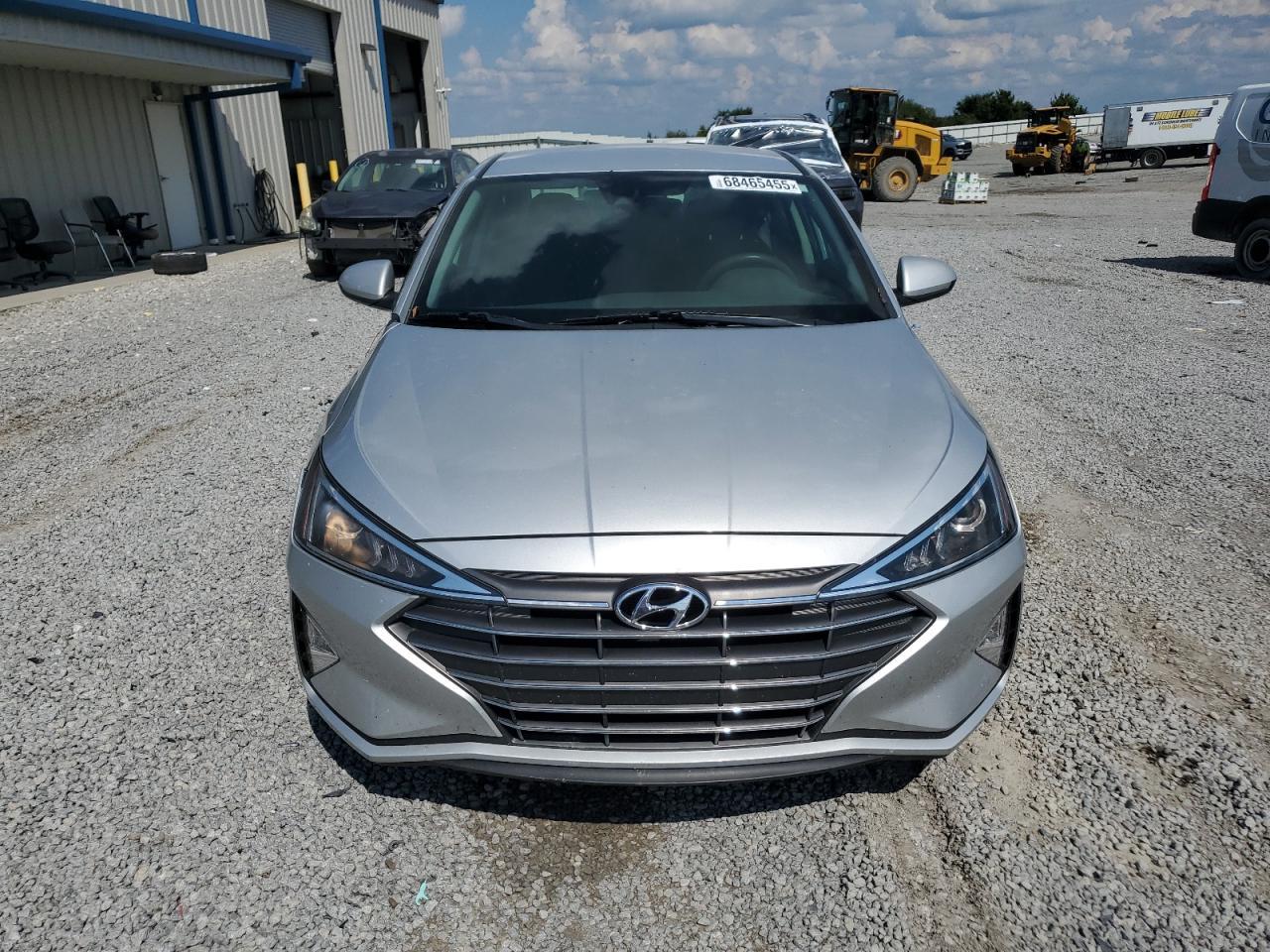 2019 Hyundai Elantra Sel - Фото 5