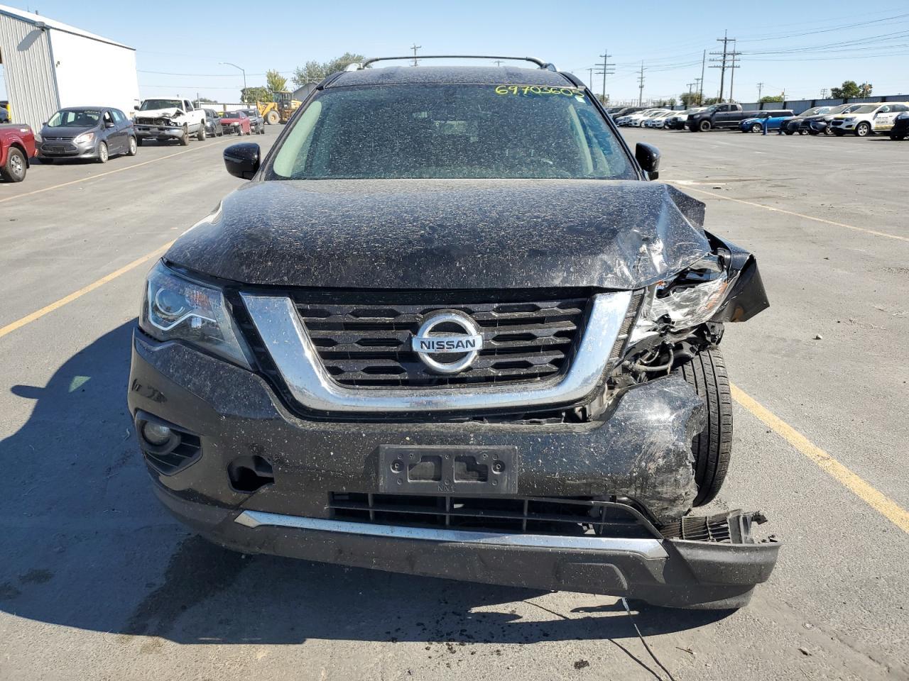 2017 Nissan Pathfinder S - Фото 5