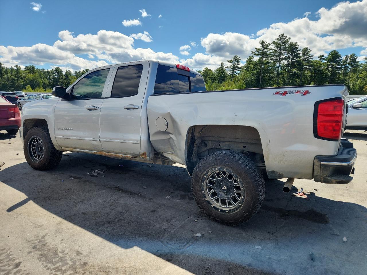 2017 Chevrolet Silverado K1500 Lt - Image 2