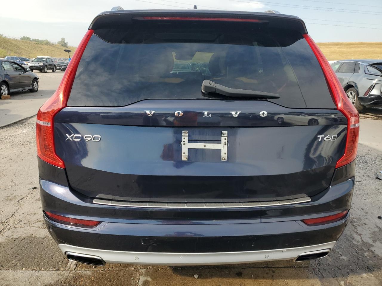 2016 Volvo Xc90 T6 - Image 6