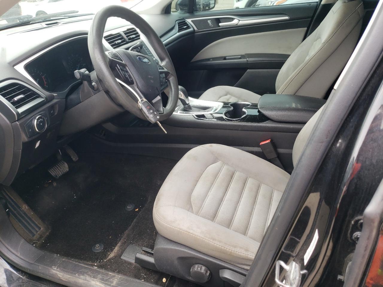 2015 Ford Fusion S - Фото 7