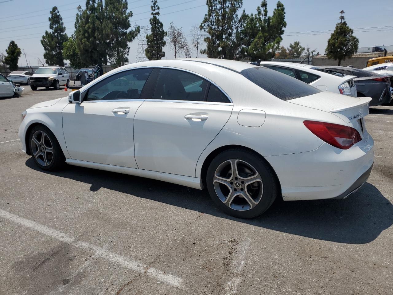 2018 Mercedes-Benz Cla 250 - Фото 2