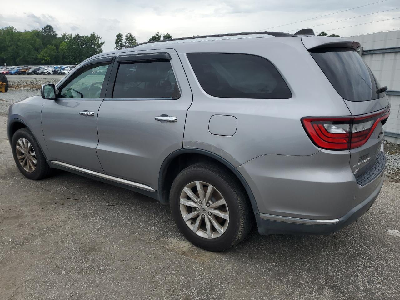 2019 Dodge Durango Sxt - Image 2