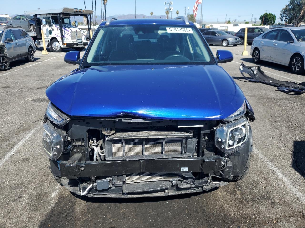 2022 Hyundai Venue Sel - Image 5