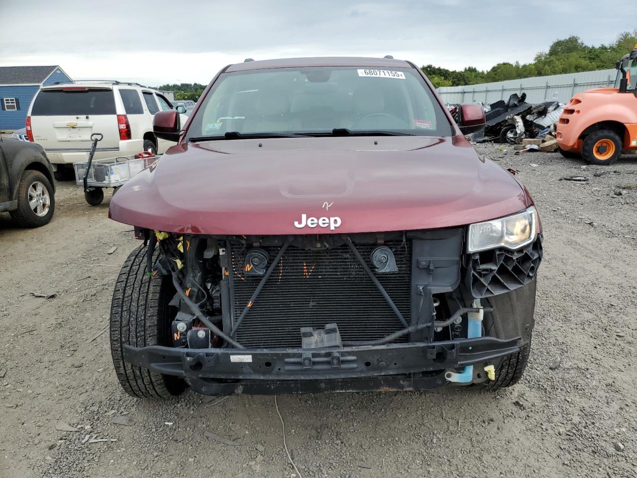 2017 Jeep Grand Cherokee Laredo - Image 5