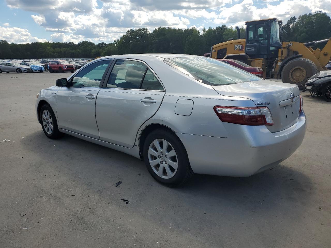2009 Toyota Camry Hybrid - Image 2