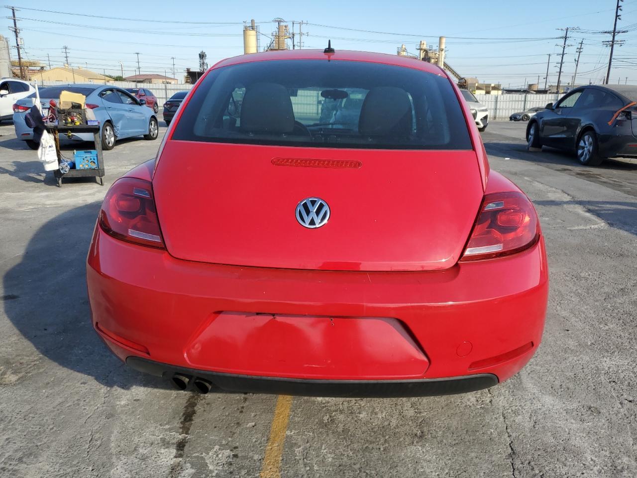 2014 Volkswagen Beetle - Фото 6