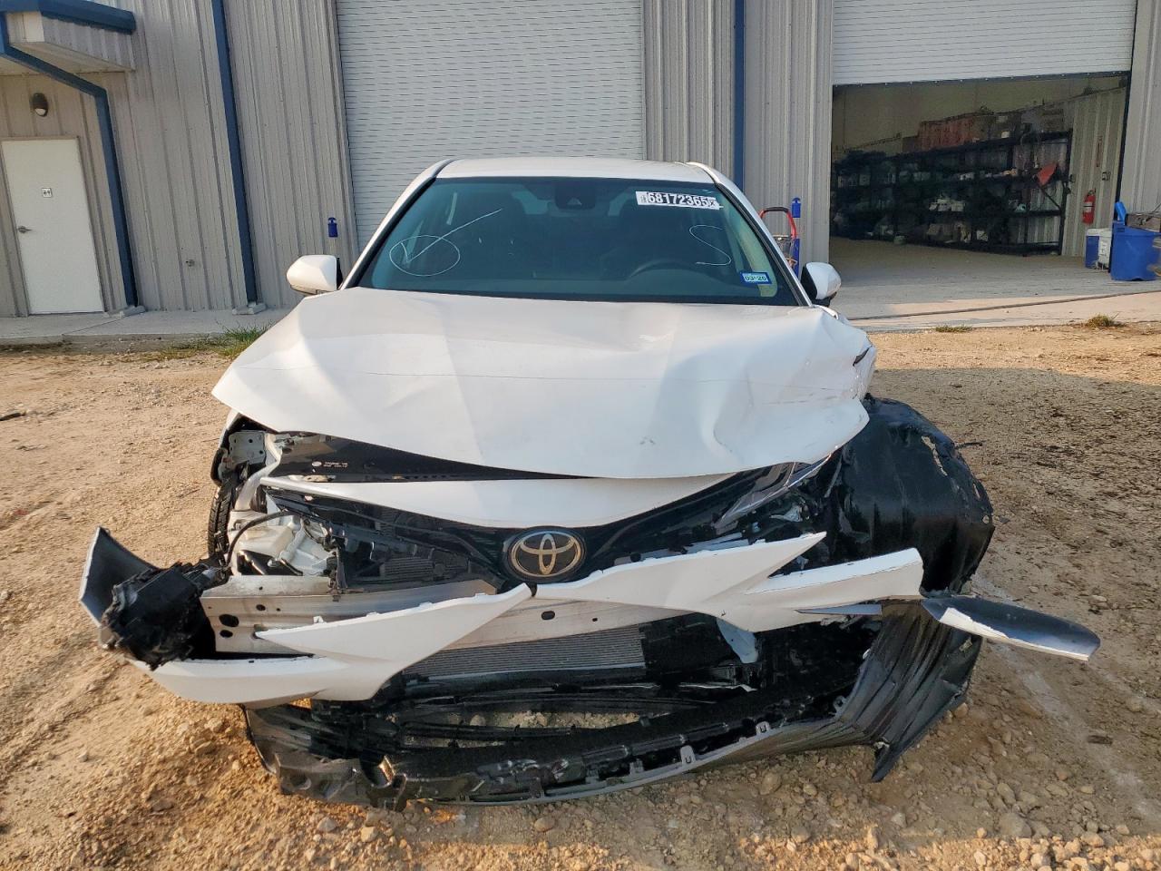 2024 Toyota Camry Le - Фото 5