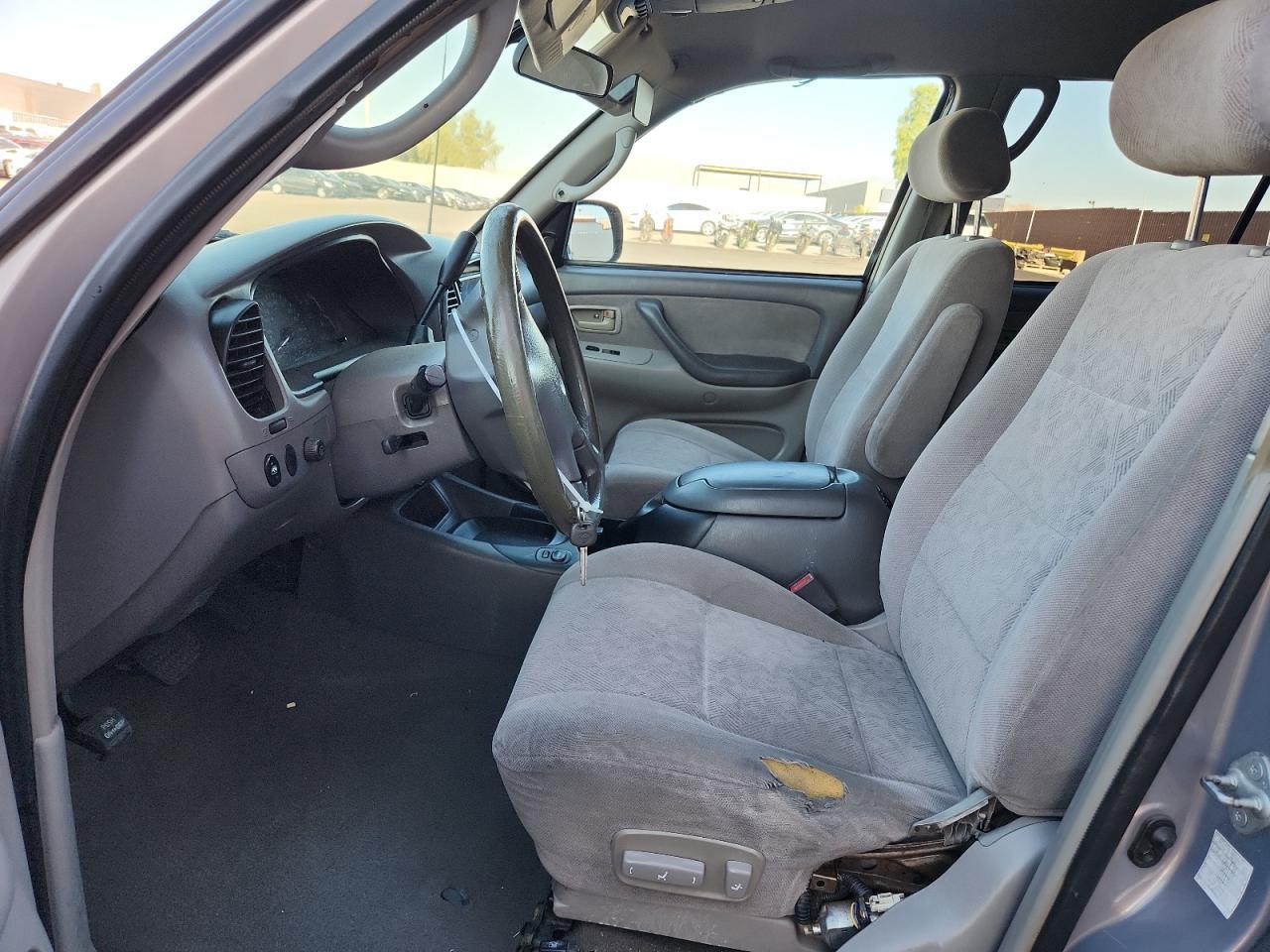 2002 Toyota Sequoia Sr5 - Фото 7