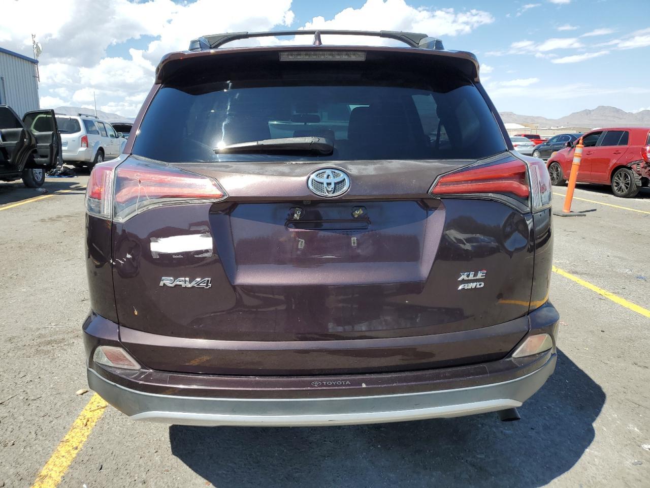 2016 Toyota Rav4 Xle - Фото 6