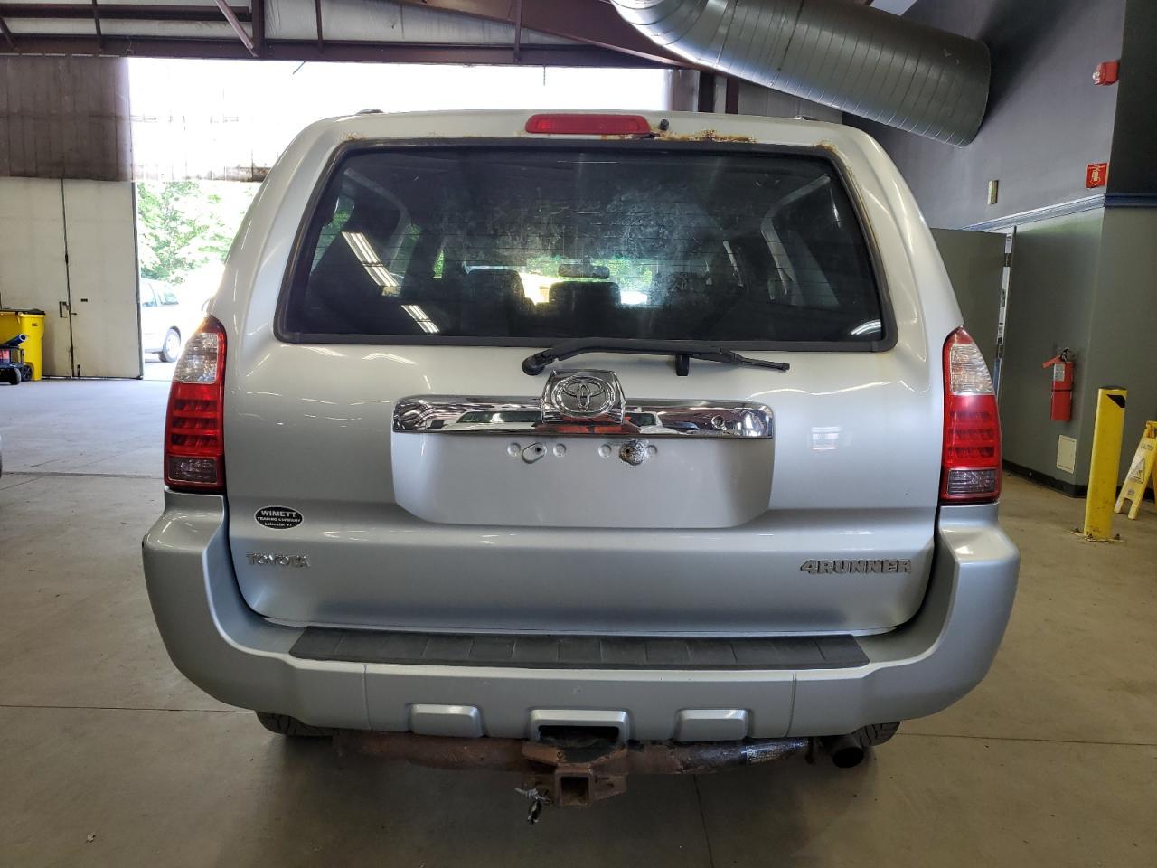 2008 Toyota 4Runner Sr5 - Image 6