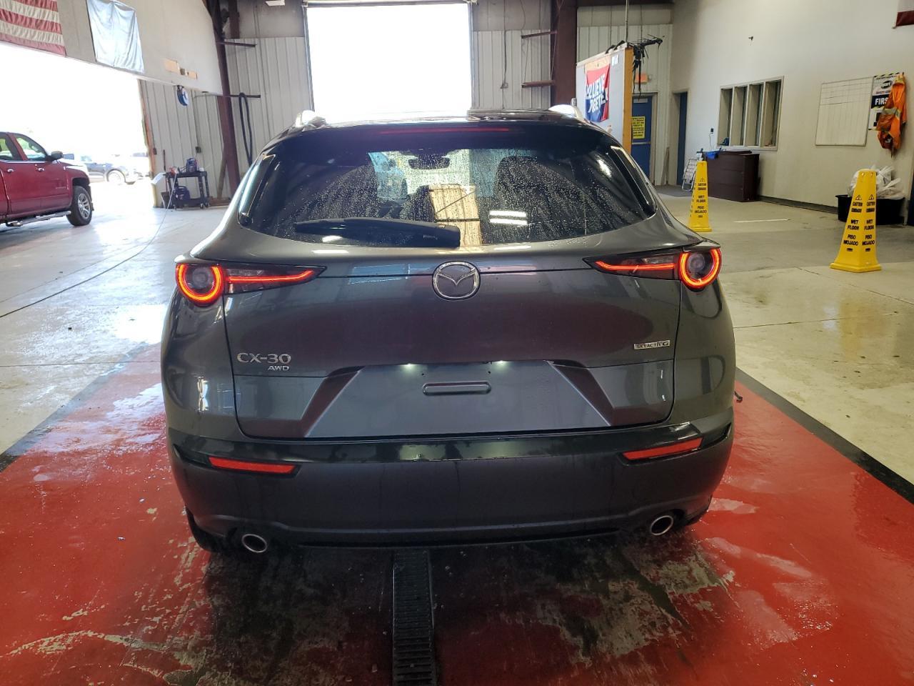 2023 Mazda Cx-30 Premium - Image 6