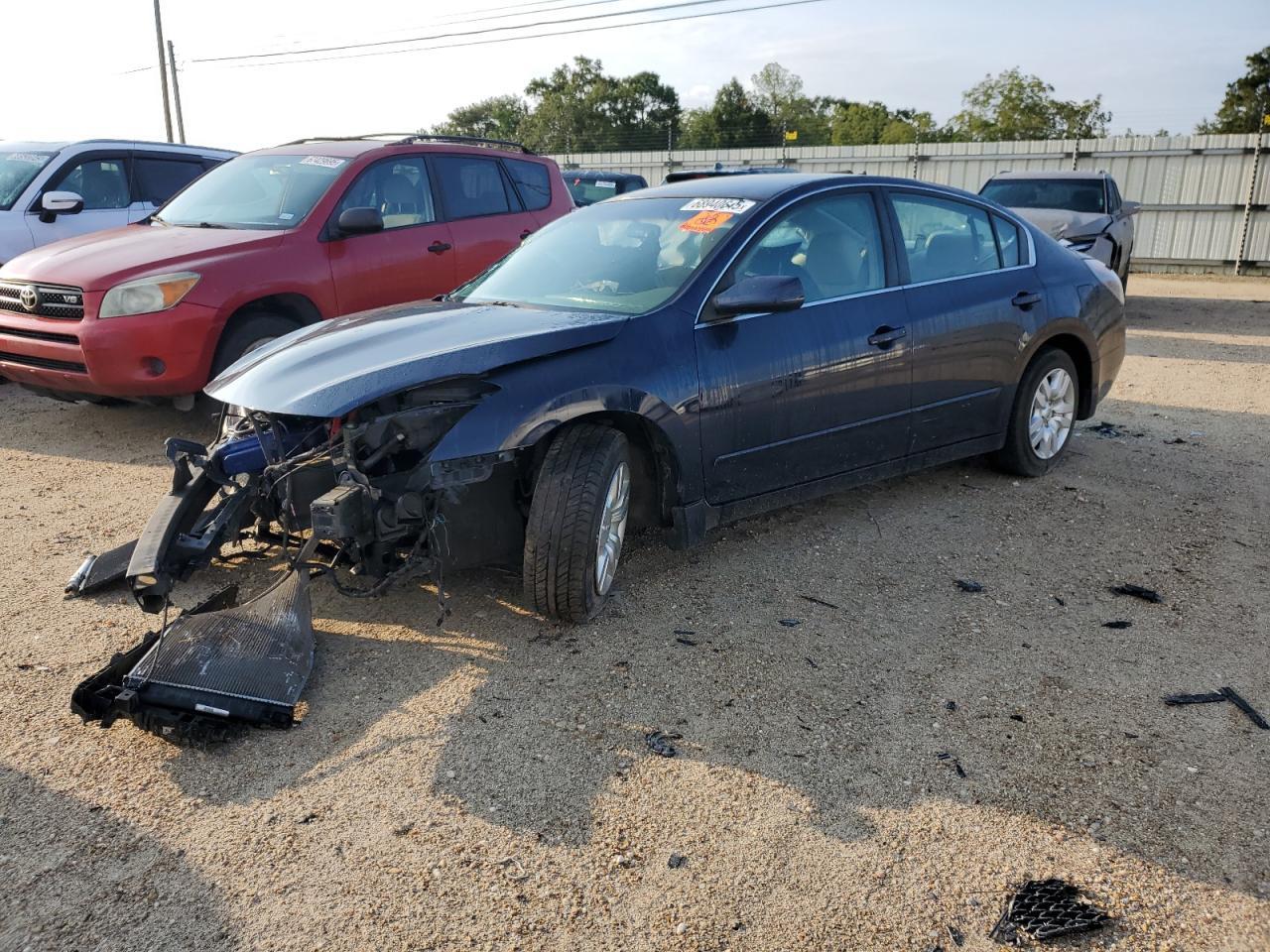 2010 Nissan Altima Base