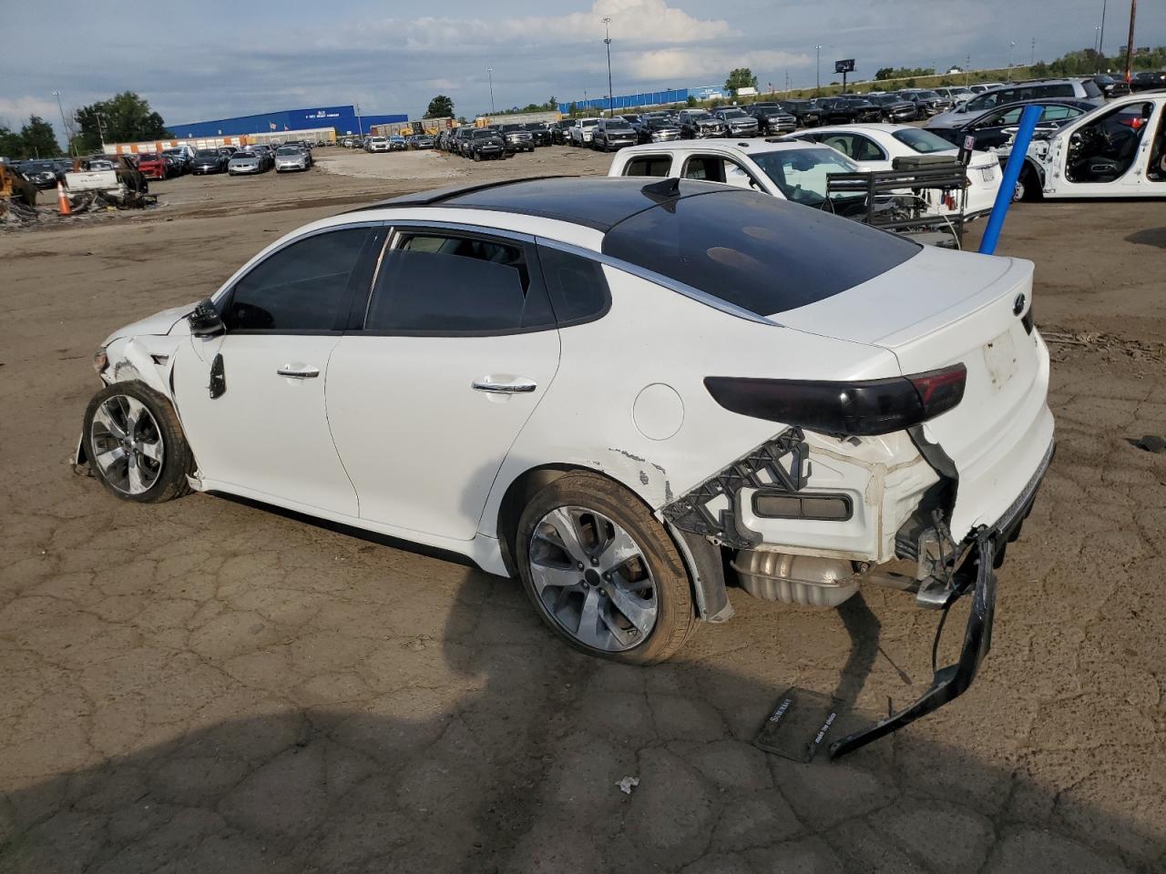 2020 Kia Optima Lx - Image 2