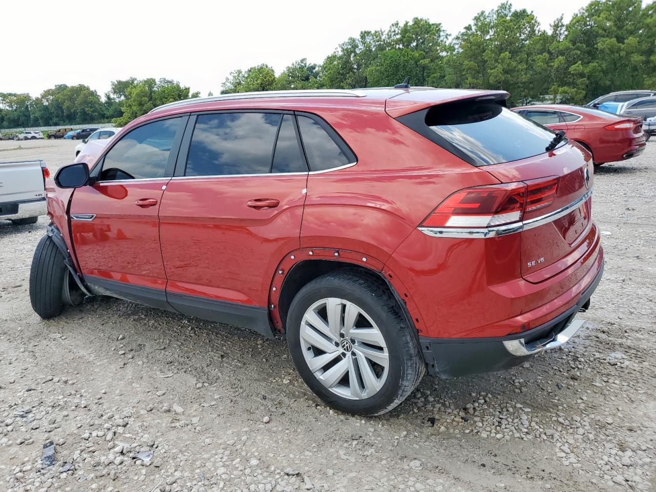 2023 Volkswagen Atlas Cross Sport Se - Image 2