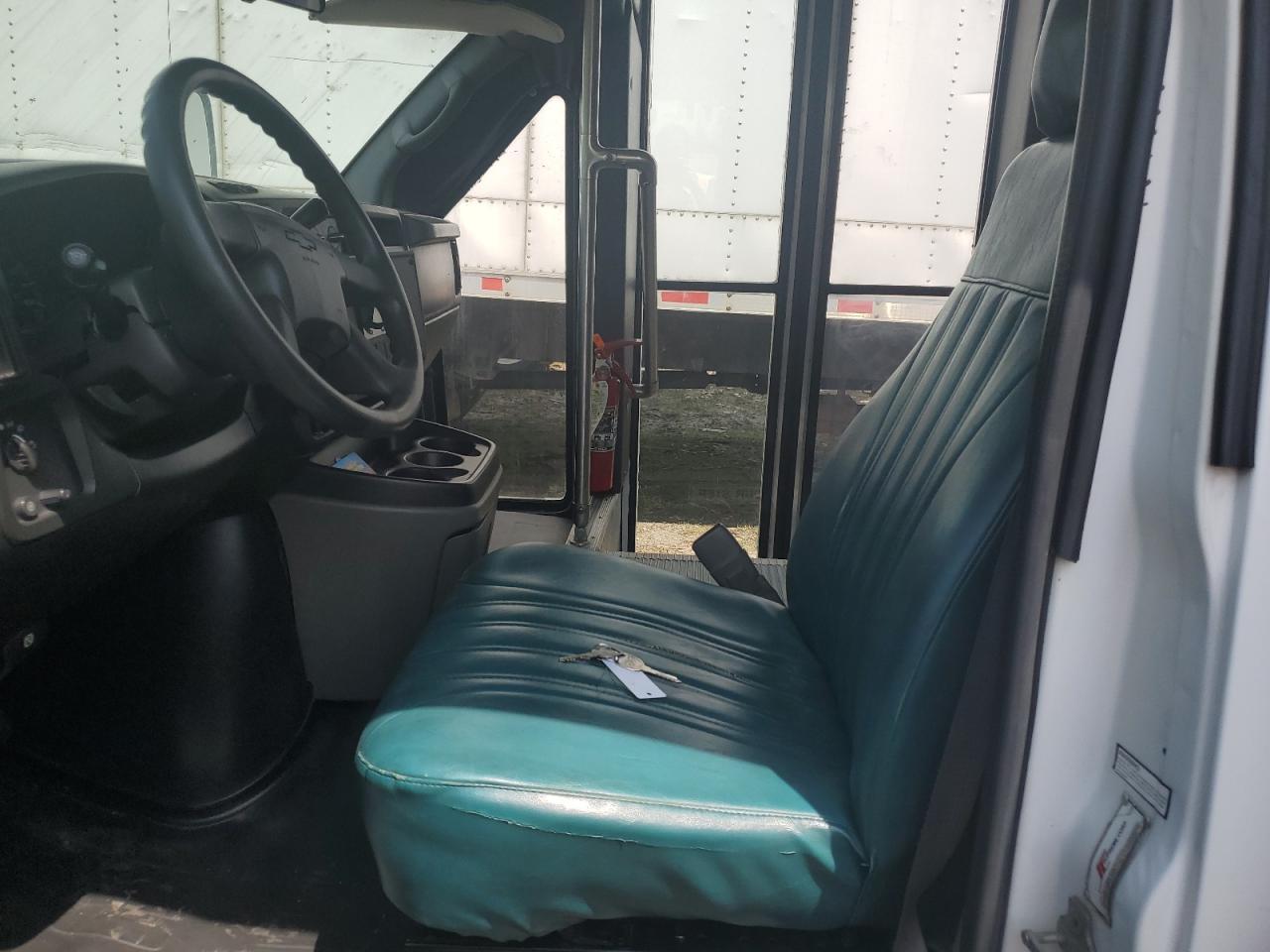 2005 Chevrolet Express G3500 - Фото 5