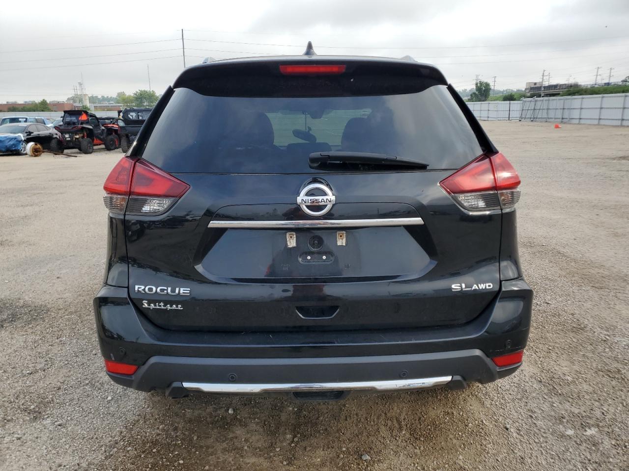 2019 Nissan Rogue S - Фото 6