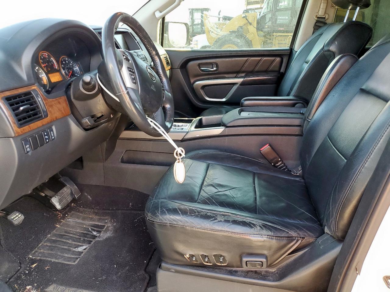 2015 Nissan Armada Sv - Фото 7