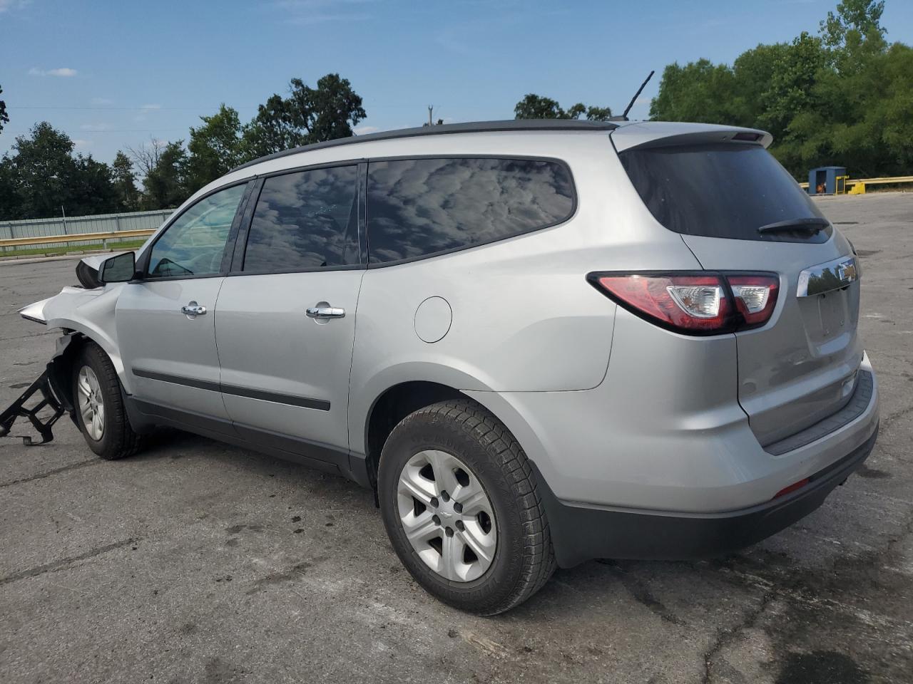 2014 Chevrolet Traverse Ls - Фото 2