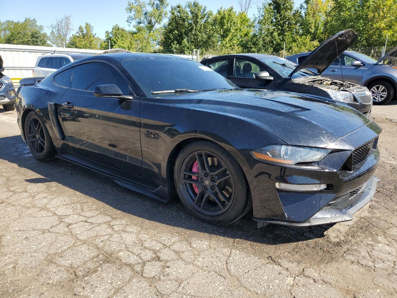 2020 Ford Mustang Gt - Фото 4