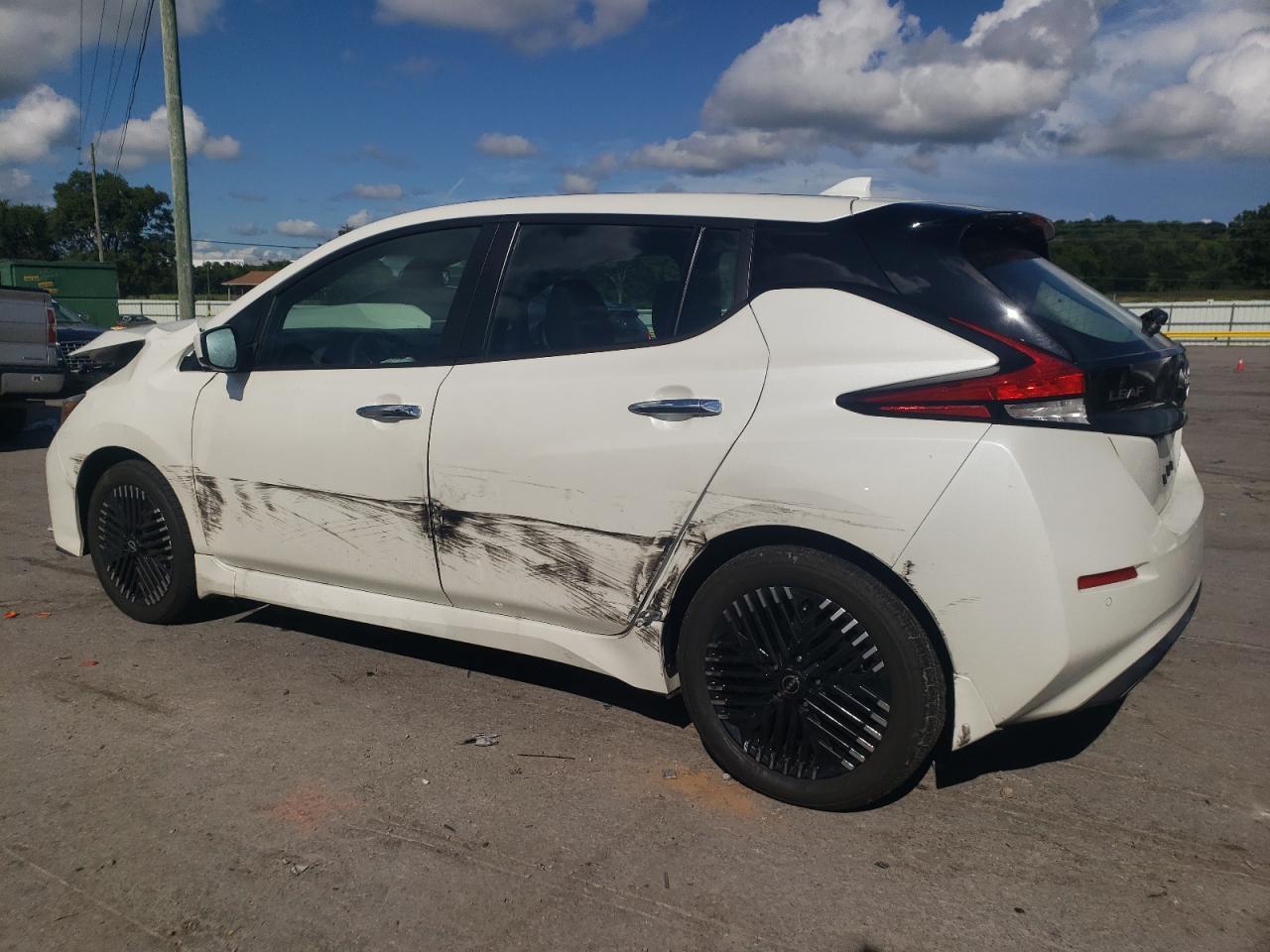 2025 Nissan Leaf Sv Plus - Фото 2