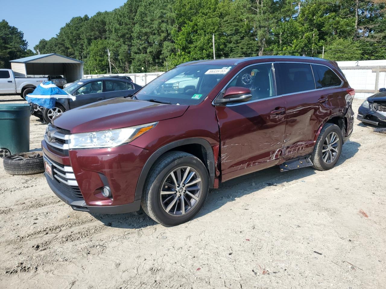 2018 Toyota Highlander Se