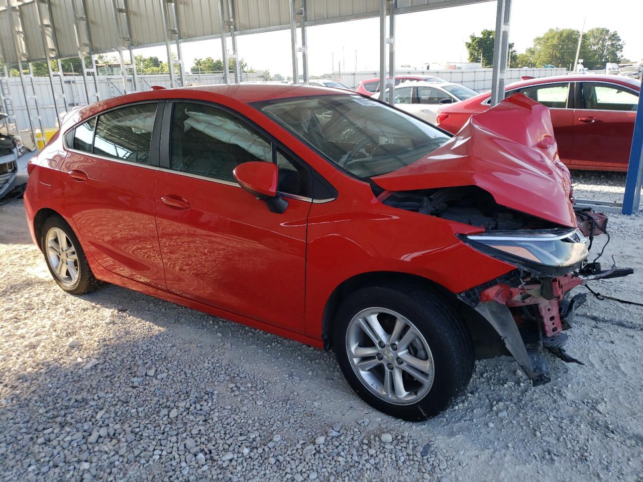 2017 Chevrolet Cruze Lt - Фото 4