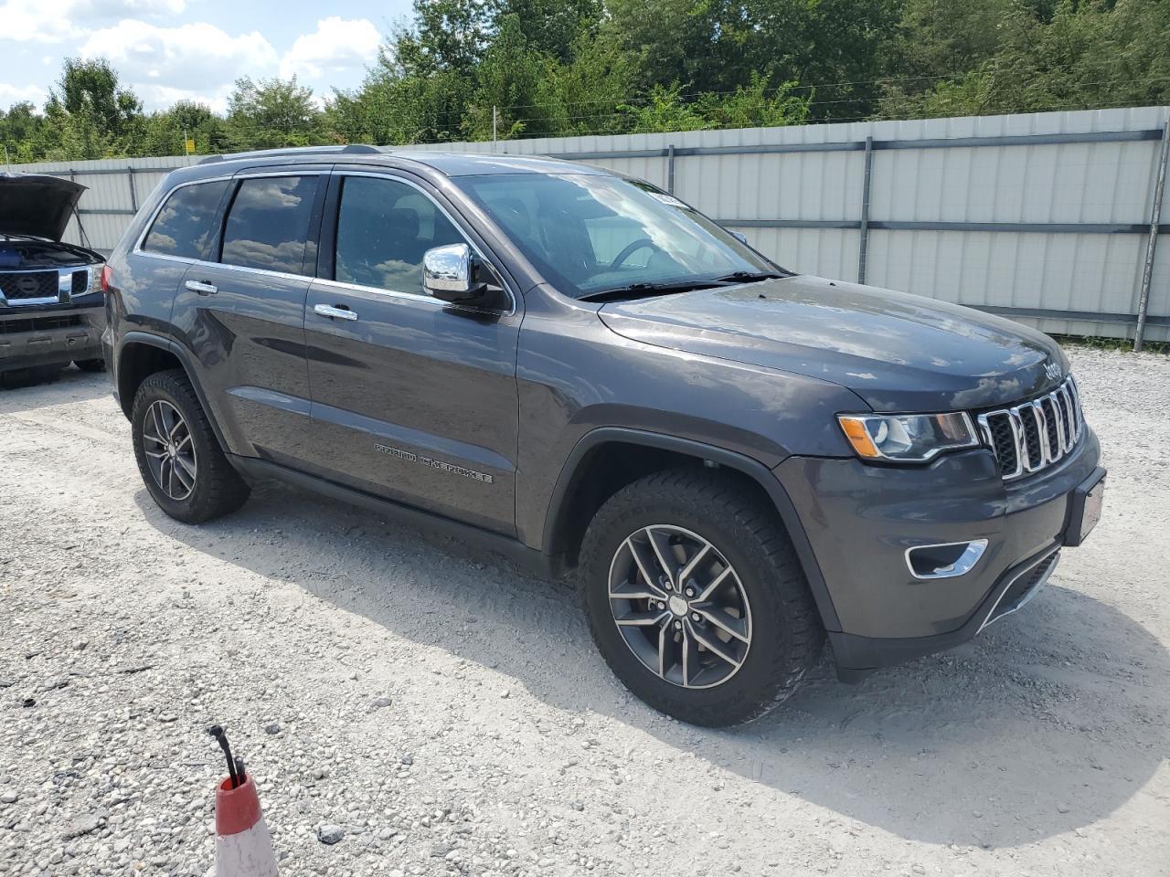 2017 Jeep Grand Cherokee Limited - Image 4