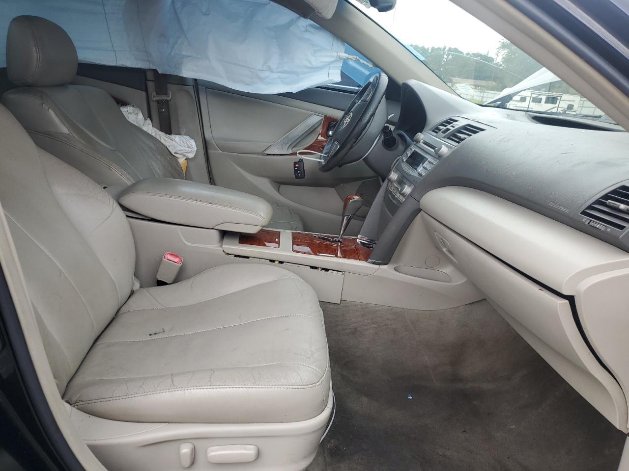 2011 Toyota Camry Hybrid - Фото 7