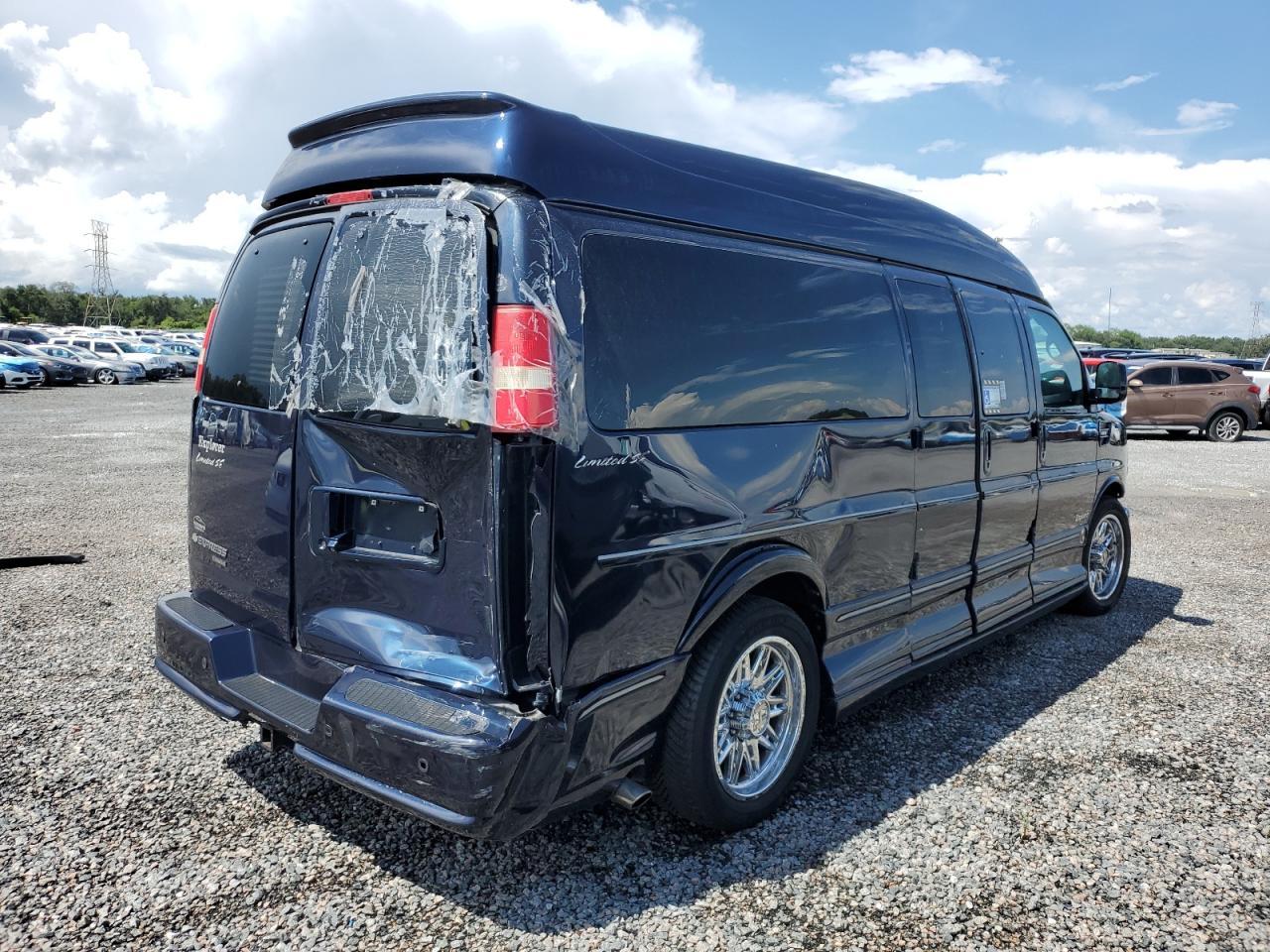 2015 Chevrolet Express G2500 3Lt - Фото 3