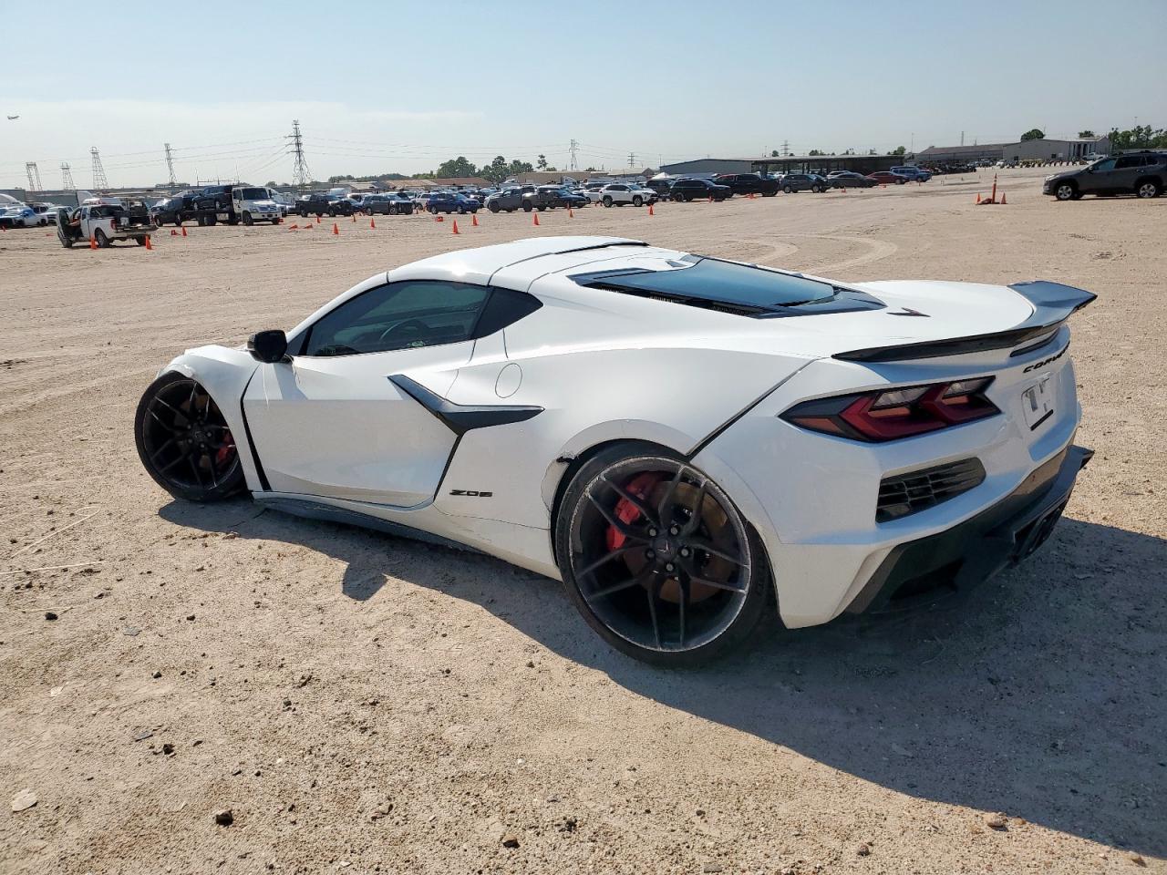 2025 Chevrolet Corvette Z06 1Lz - Image 2