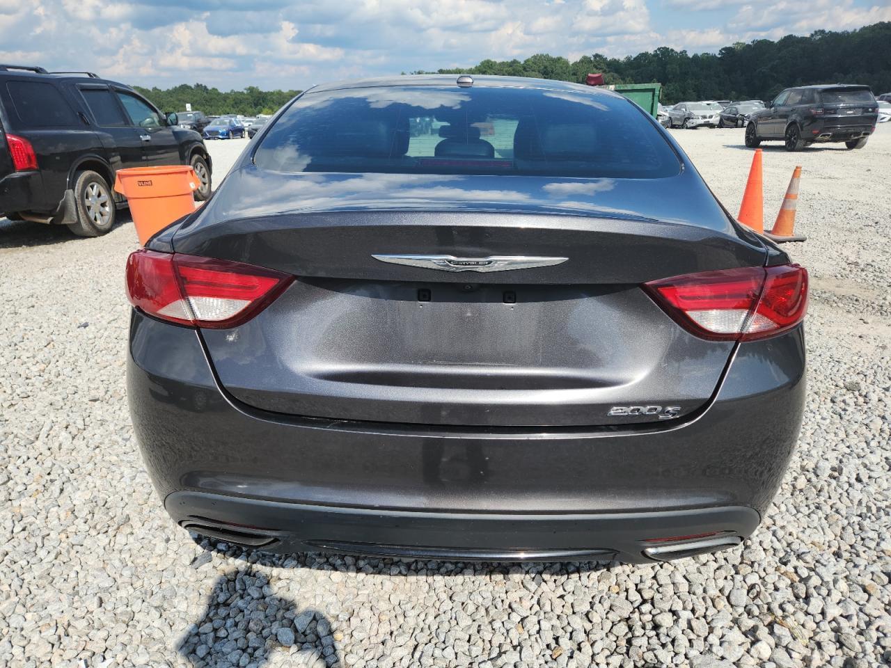 2015 Chrysler 200 S - Фото 6