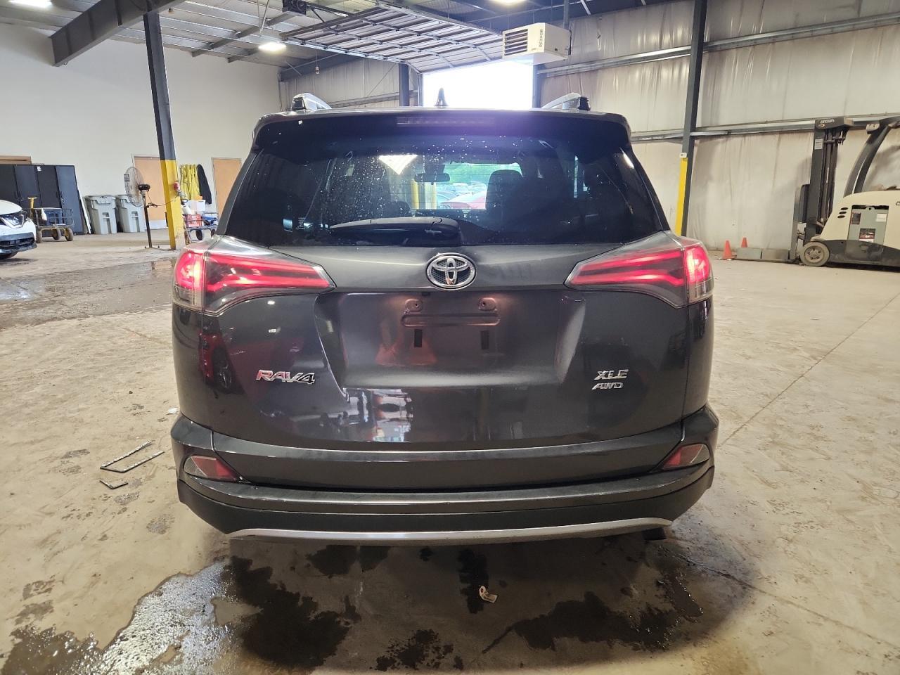 2017 Toyota Rav4 Xle - Фото 6