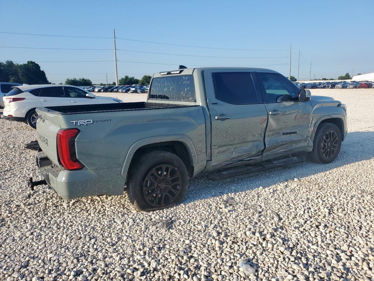 2023 Toyota Tundra Crewmax Sr - Фото 3