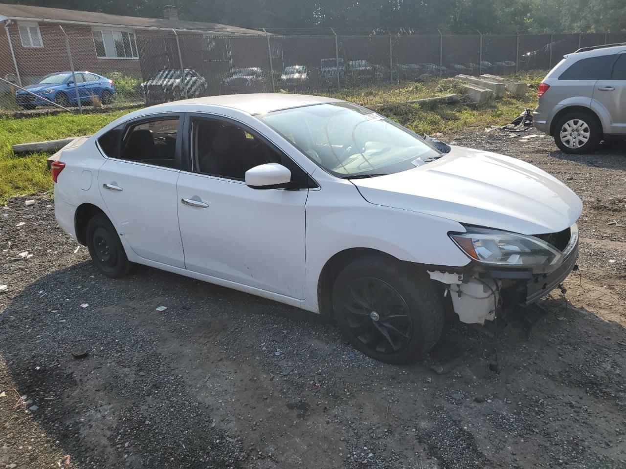 2019 Nissan Sentra S - Image 4
