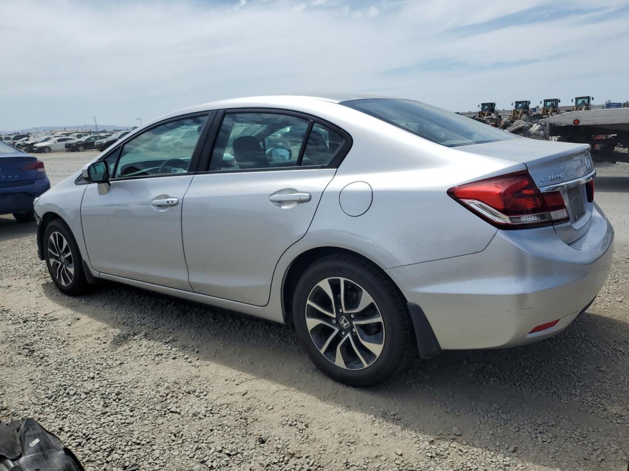 2015 Honda Civic Ex - Фото 2
