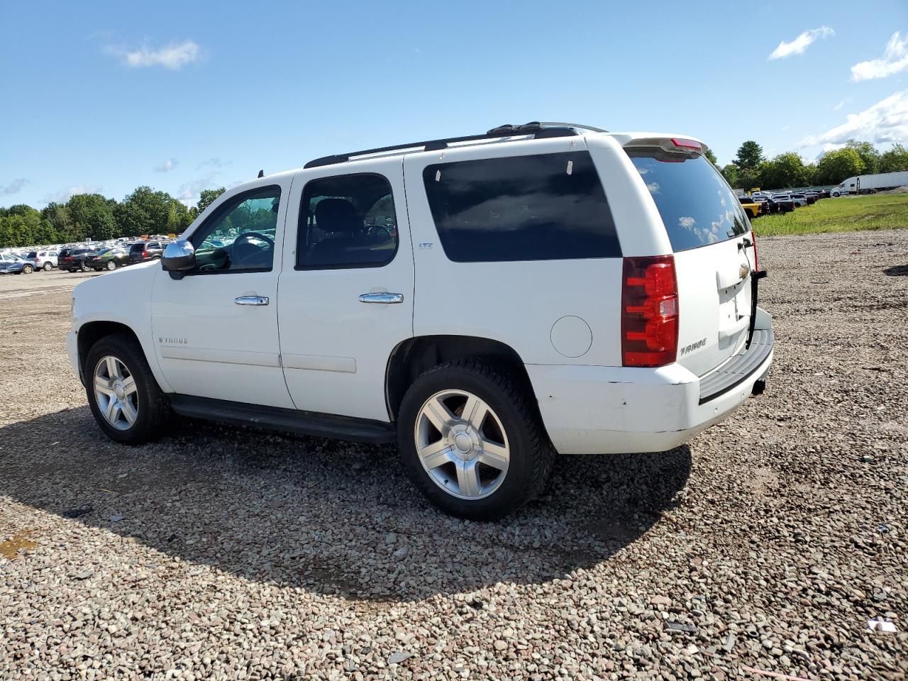 2007 Chevrolet Tahoe K1500 - Фото 2