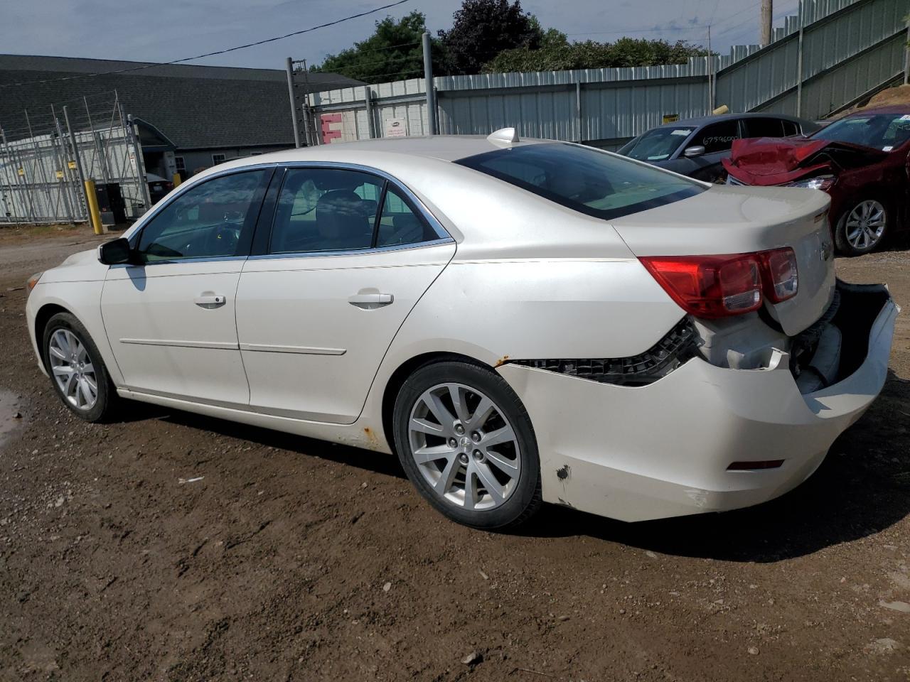 2014 Chevrolet Malibu 2Lt - Фото 2