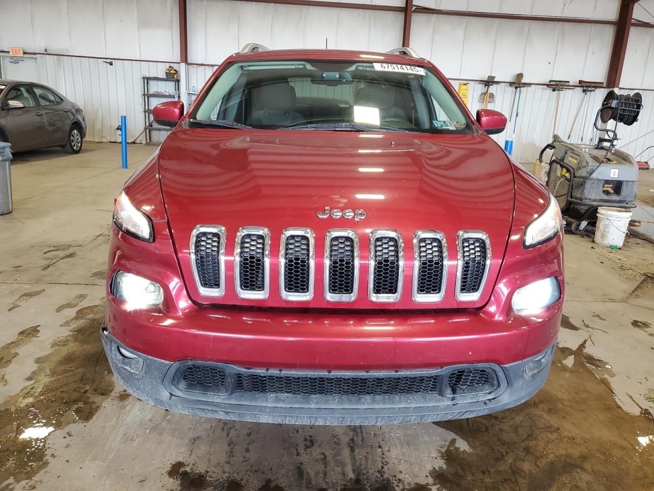 2017 Jeep Cherokee Latitude - Image 5