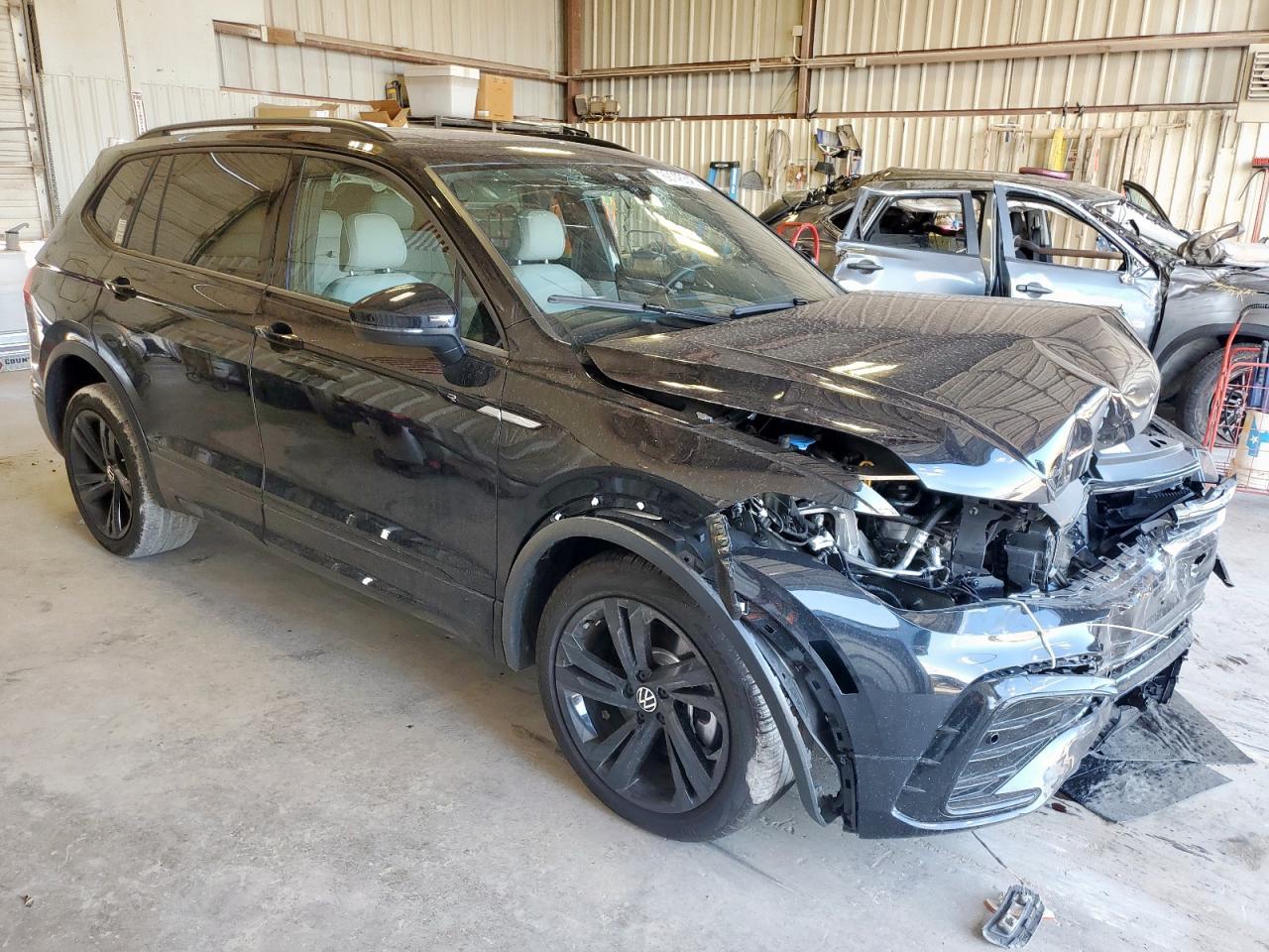 2024 Volkswagen Tiguan Se R-Line Black - Фото 4