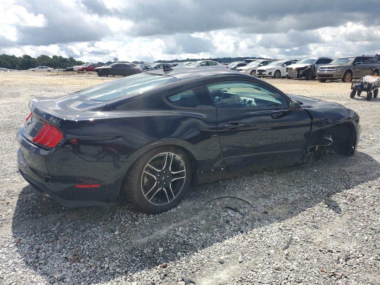 2022 Ford Mustang - Image 3