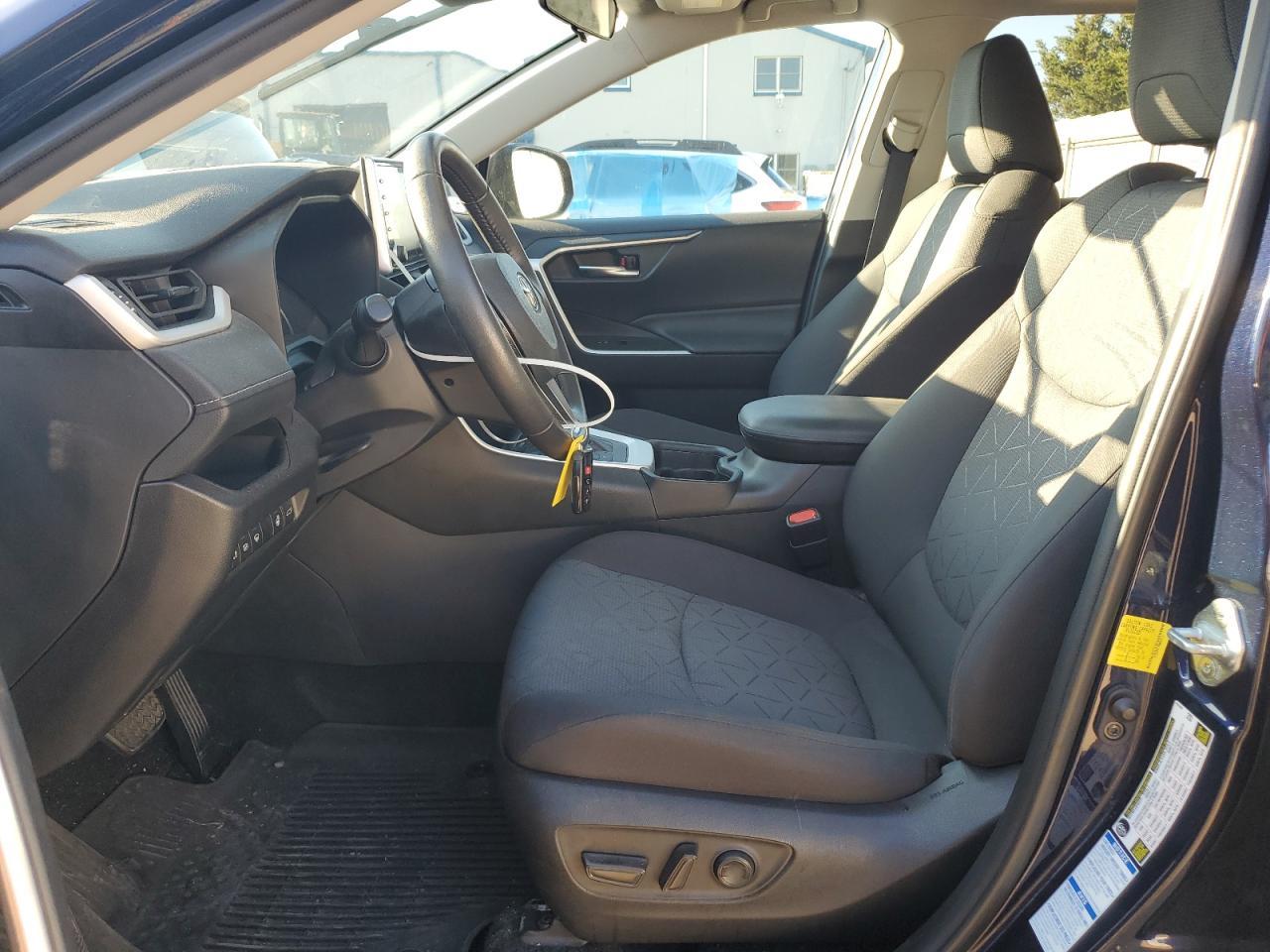 2021 Toyota Rav4 Xle - Image 7