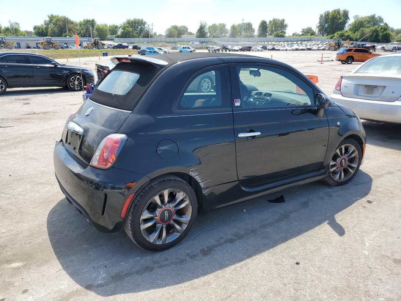 2014 Fiat 500 Abarth - Image 3