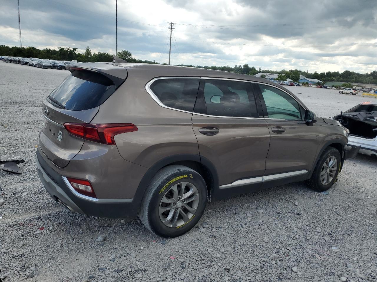 2020 Hyundai Santa Fe Sel - Фото 3