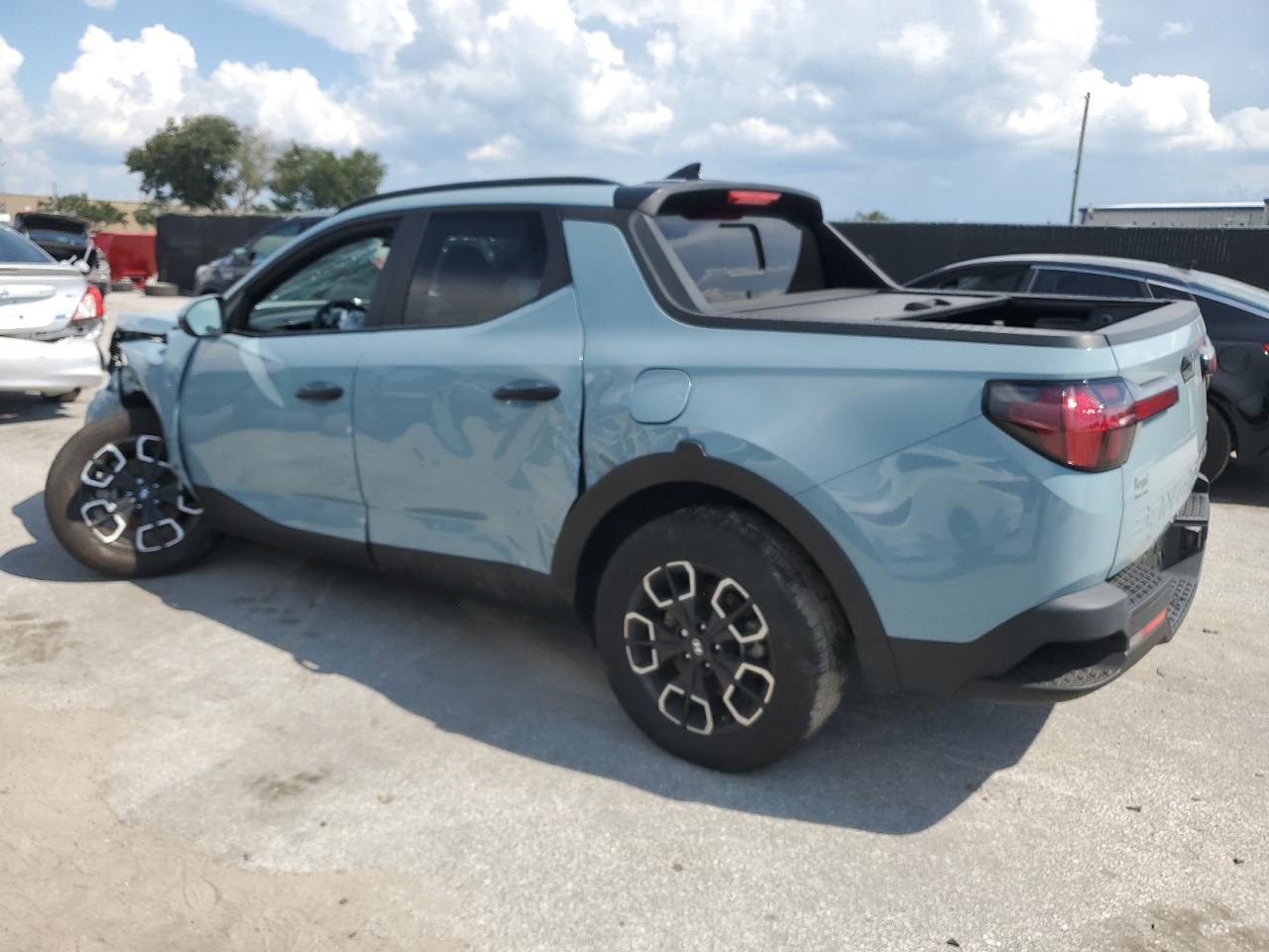 2023 Hyundai Santa Cruz Sel - Image 2