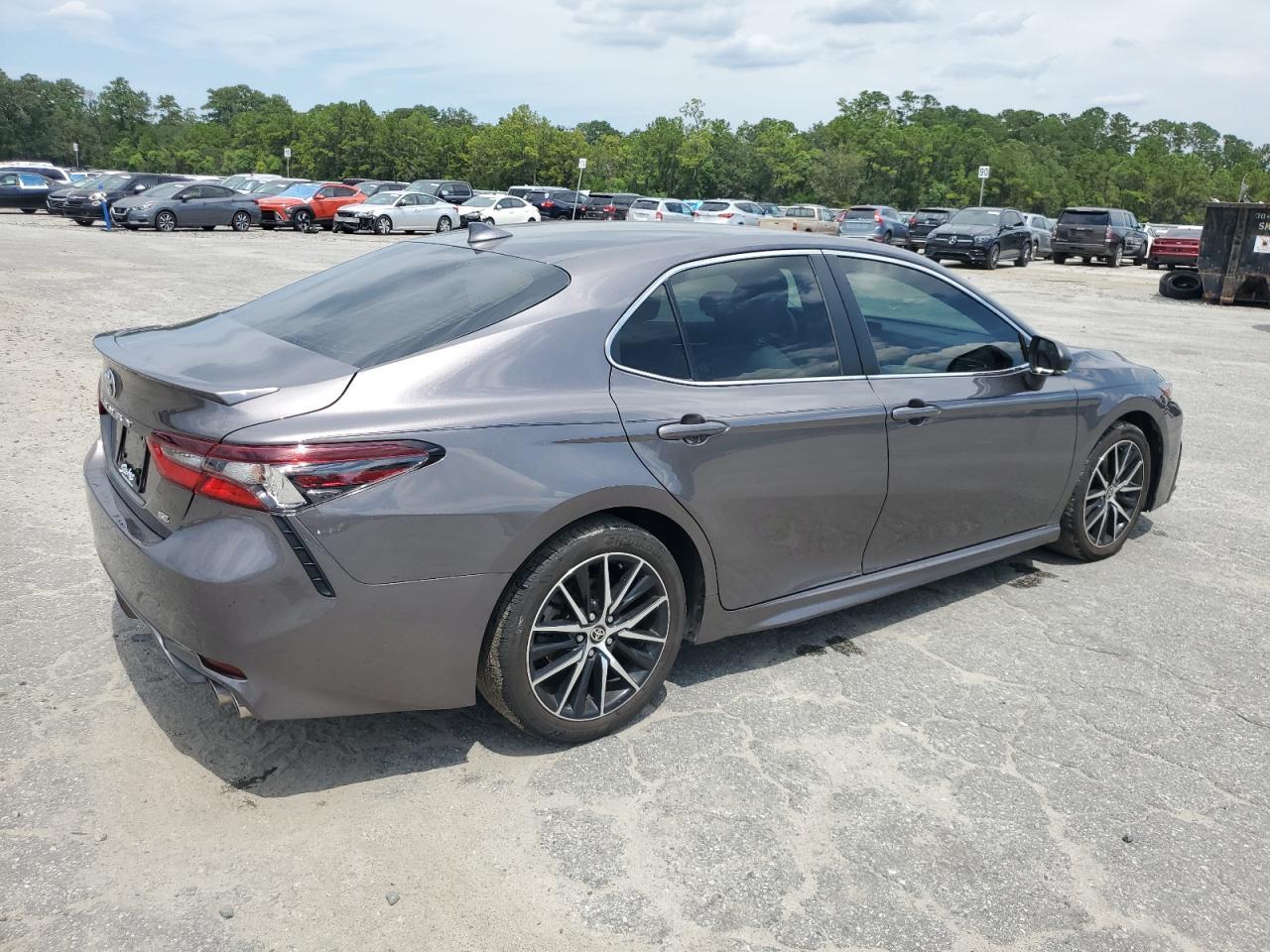 2023 Toyota Camry Se Night Shade - Image 3