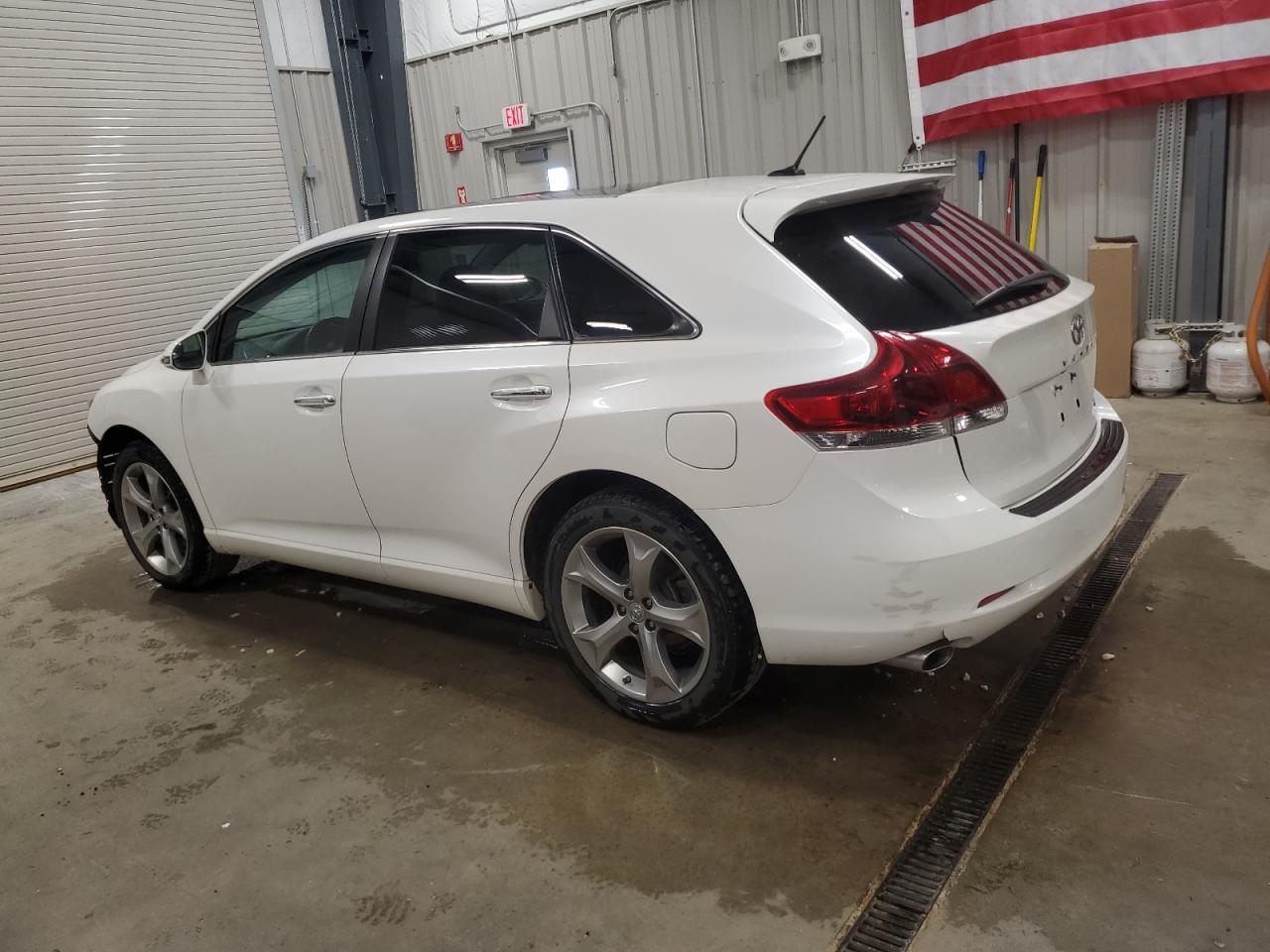 2015 Toyota Venza Le - Фото 2